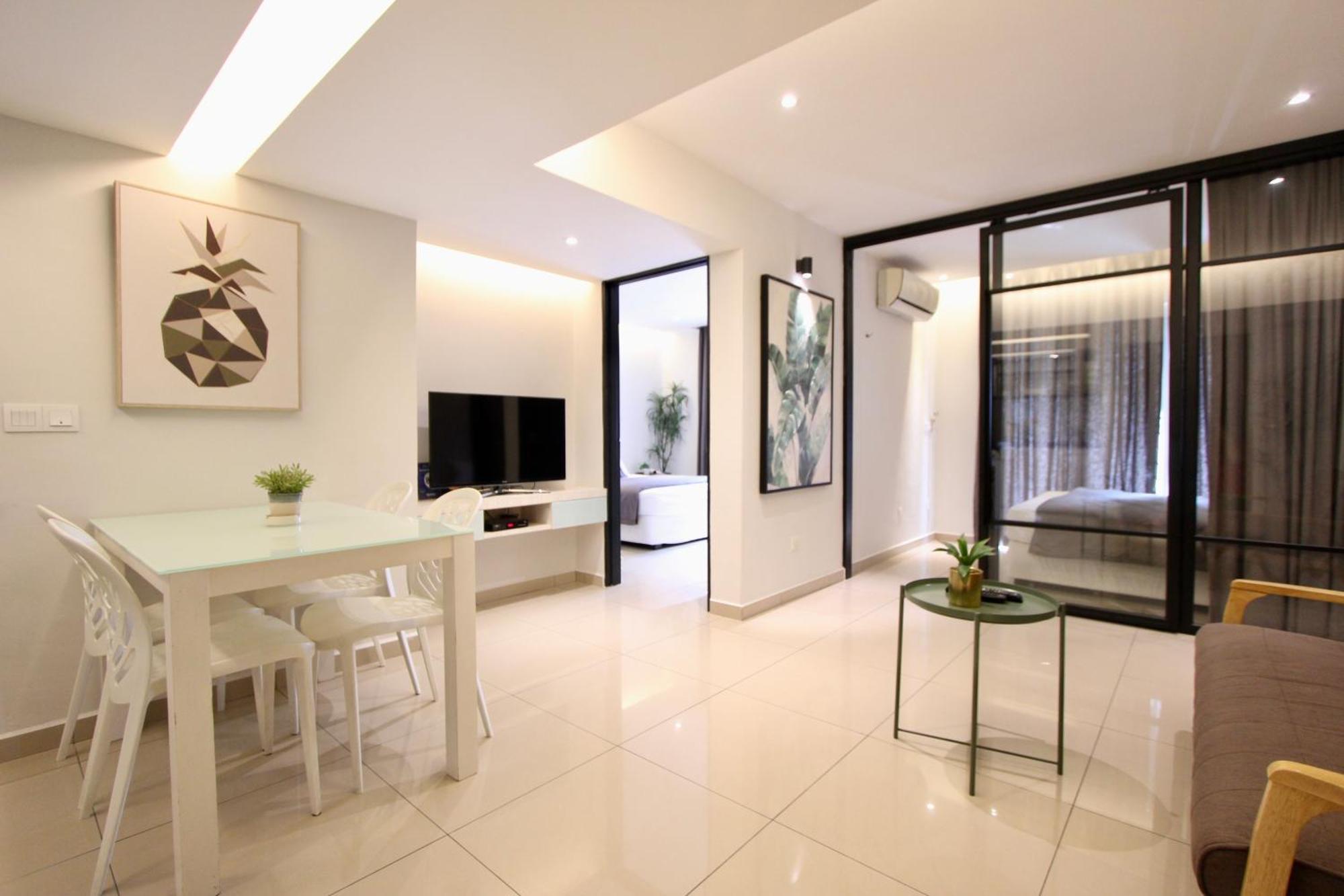 Lovage Apartment *